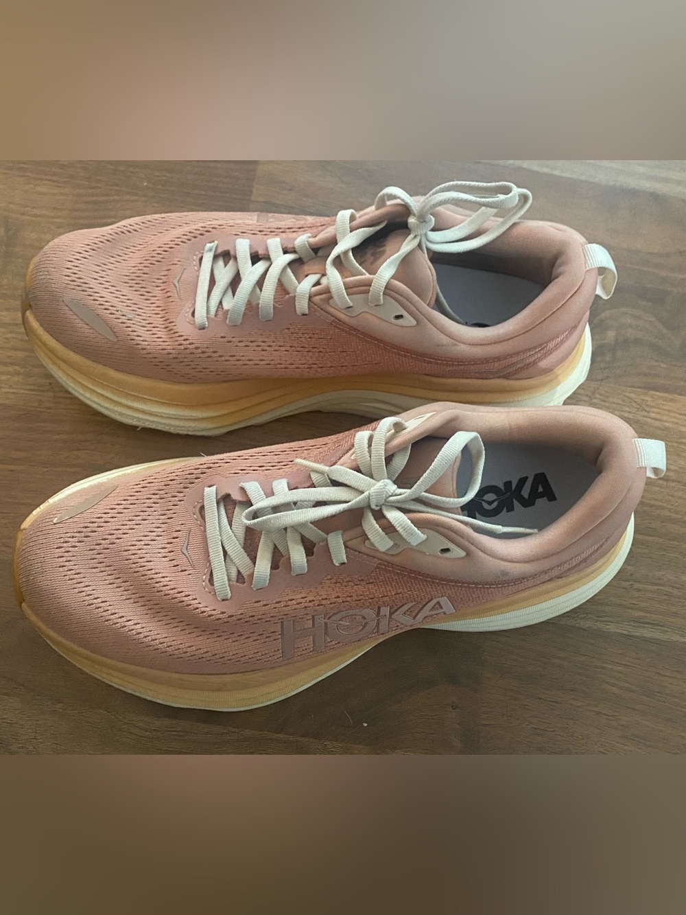 Hoka Bondi 8 Women's Pale Mauve Peach Whip Pink Running Sneakers Size 9.5